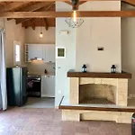 Holiday home Sunlit Pool House