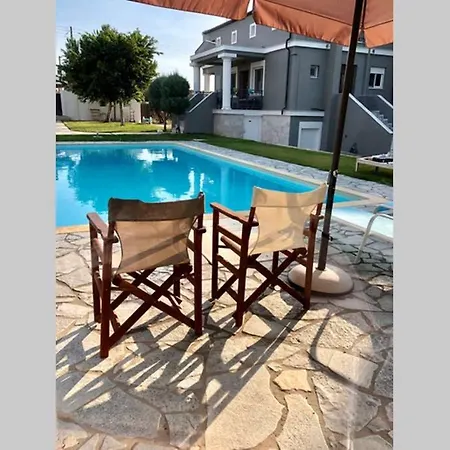 Sunlit Pool House