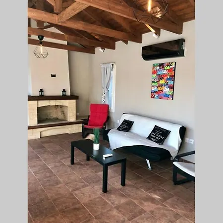 Prázdninový dům Sunlit Pool House *